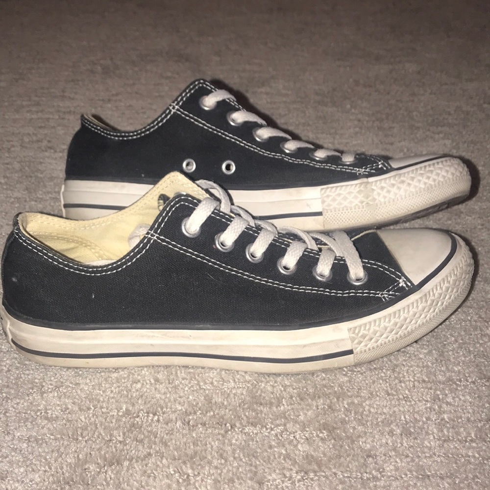Black Low-top Converse